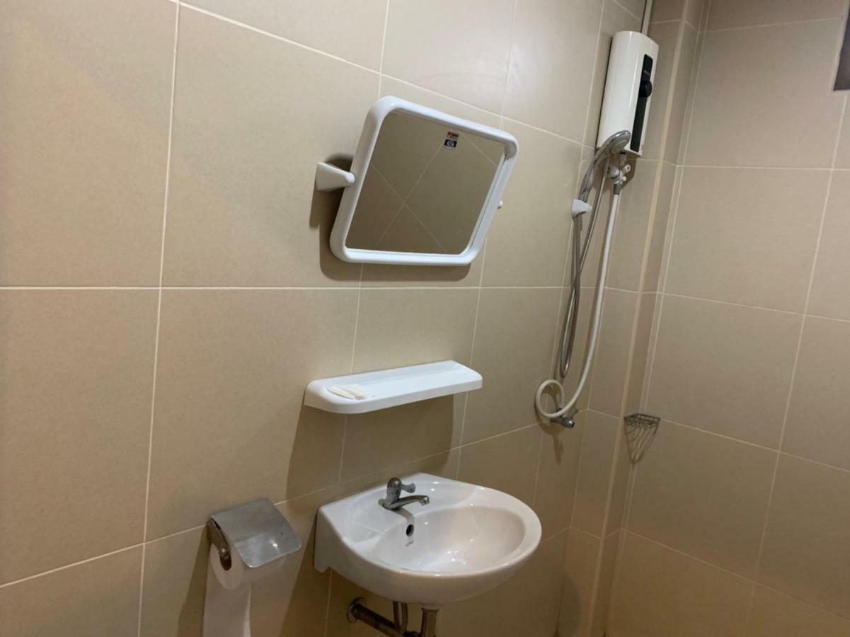 รีท็อกซ์ เกม Hotel Pattaya ภายนอก รูปภาพ