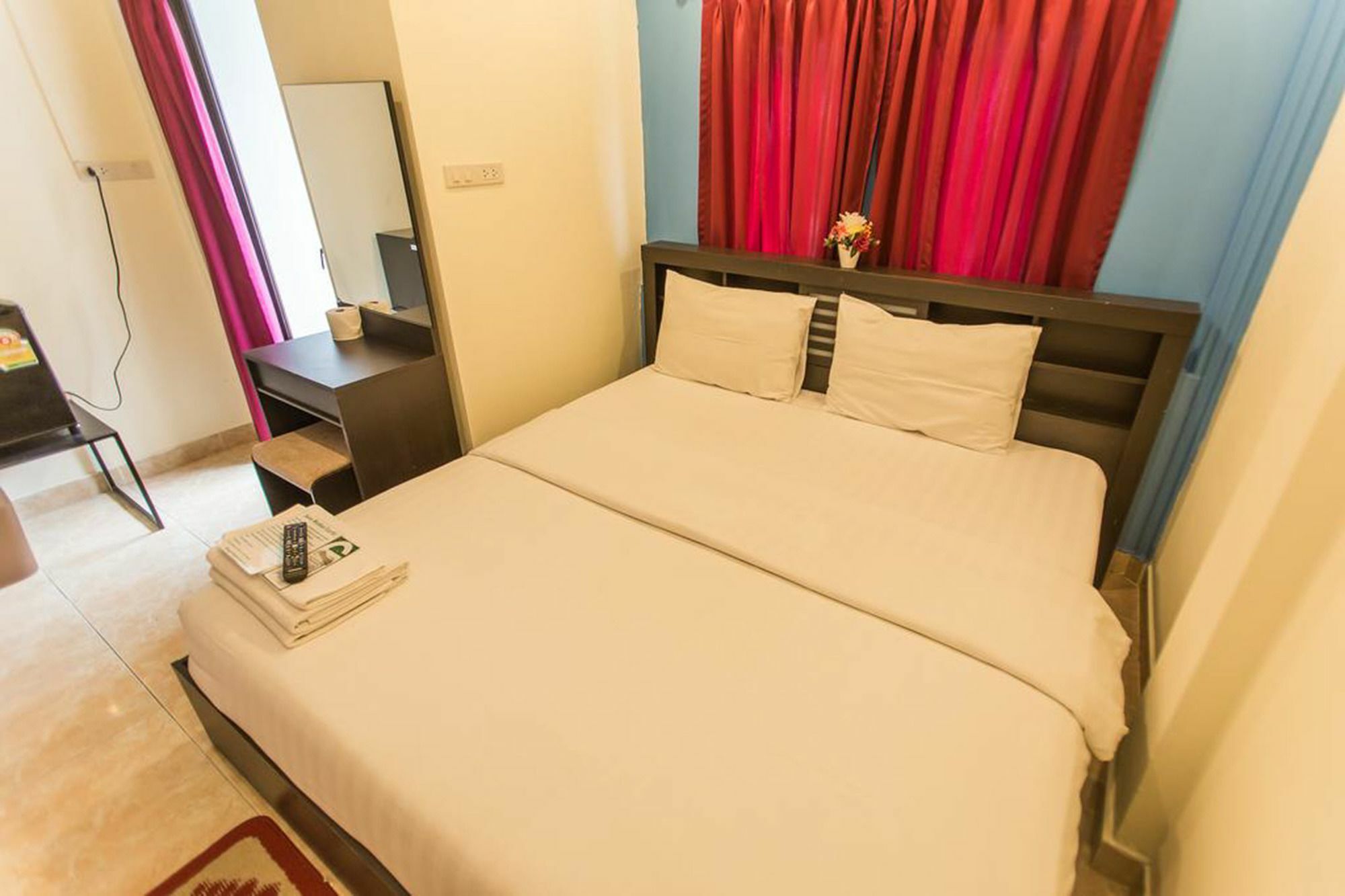 รีท็อกซ์ เกม Hotel Pattaya ภายนอก รูปภาพ